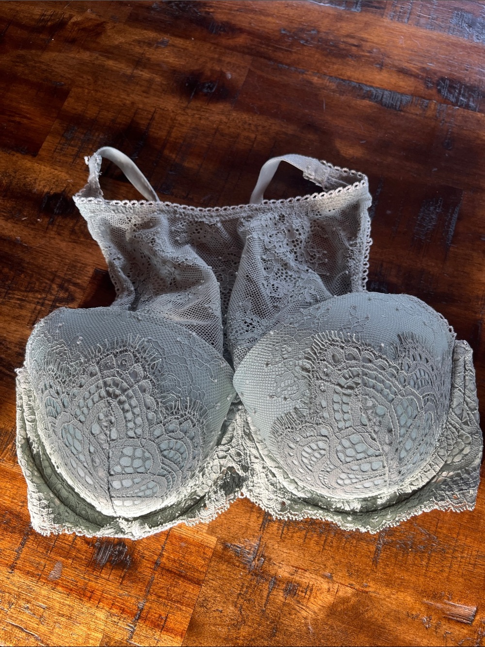 Victoria’s Secret Lace Balconette Bralette in Light Sage